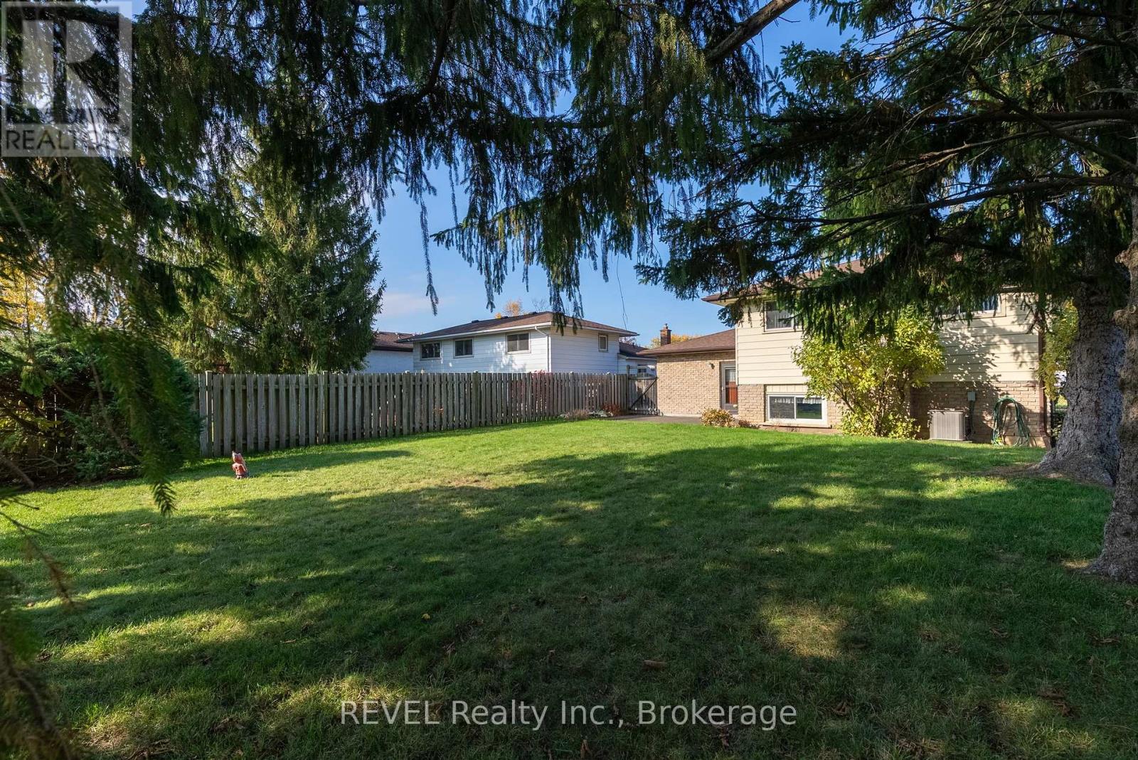 7984 Thorton Street, Niagara Falls, Ontario  L2H 2C3 - Photo 38 - X12510302