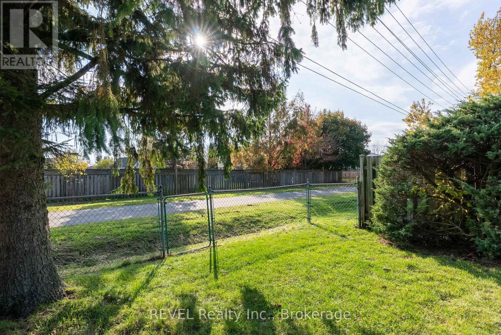 7984 Thorton Street, Niagara Falls, Ontario  L2H 2C3 - Photo 40 - X12510302