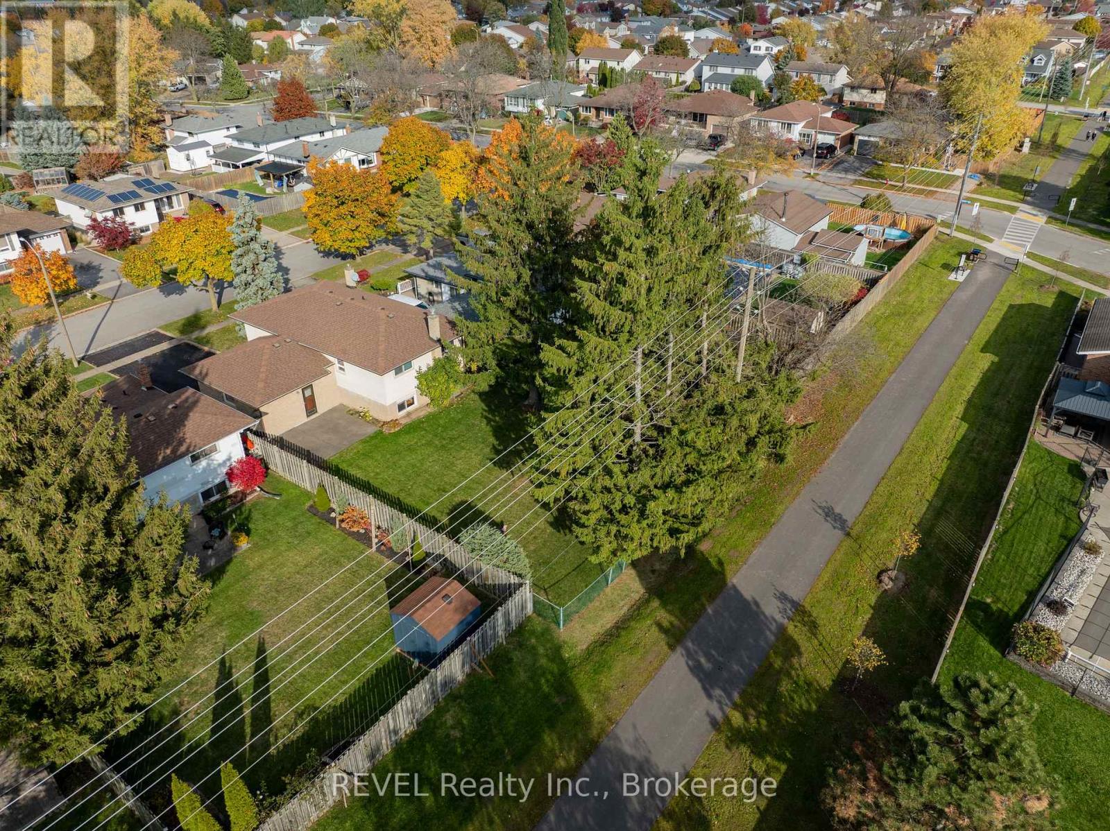 7984 Thorton Street, Niagara Falls, Ontario  L2H 2C3 - Photo 6 - X12510302