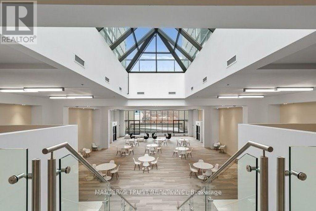 1816e - 36 Lisgar Street, Toronto, Ontario  M6J 0C7 - Photo 32 - C12509302