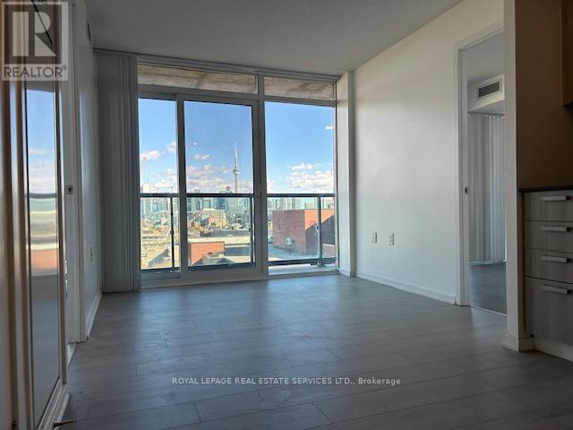 1816e - 36 Lisgar Street, Toronto, Ontario  M6J 0C7 - Photo 5 - C12509302