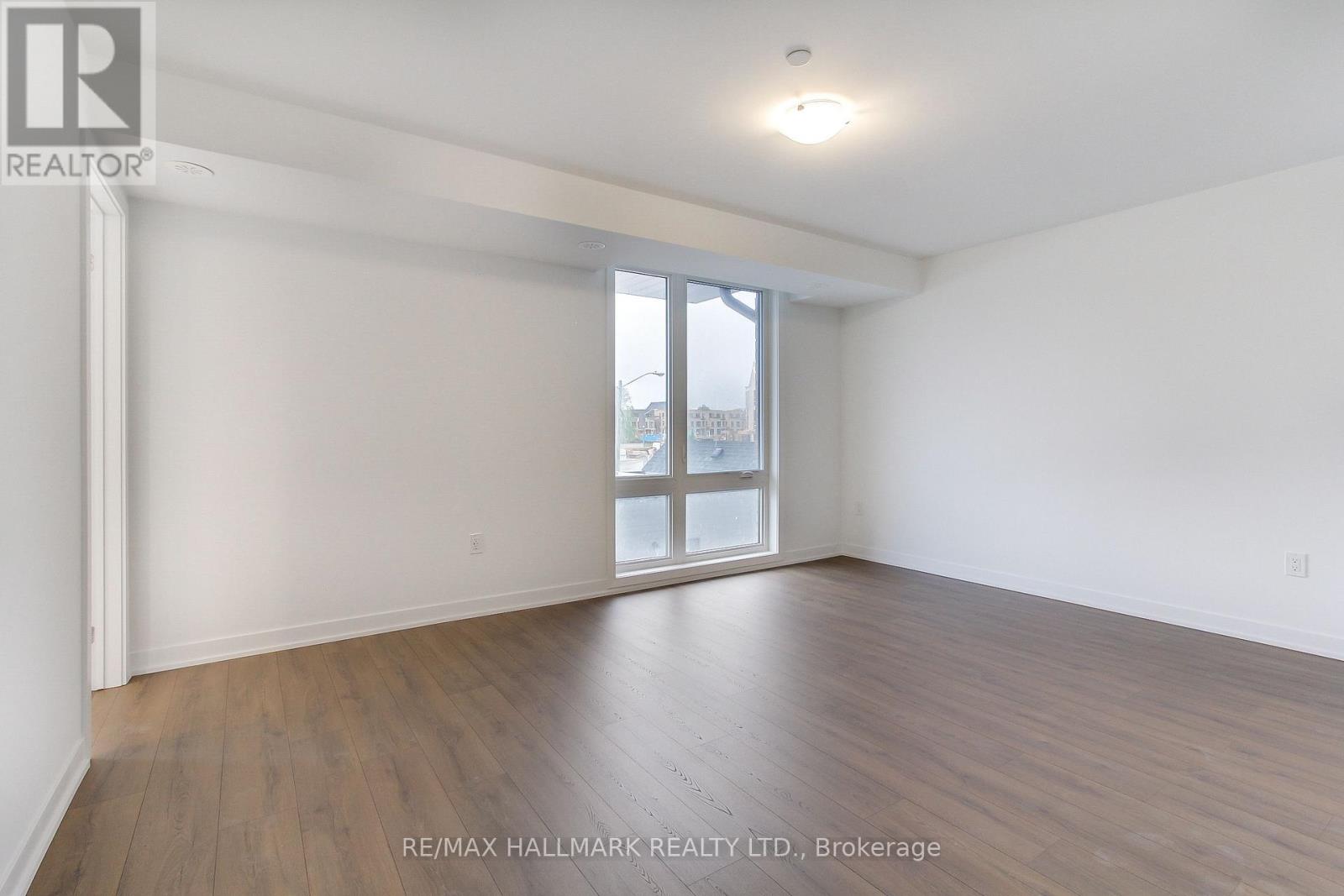 6 Turtle Island Road, Toronto, Ontario  M6A 2M5 - Photo 18 - C12510284