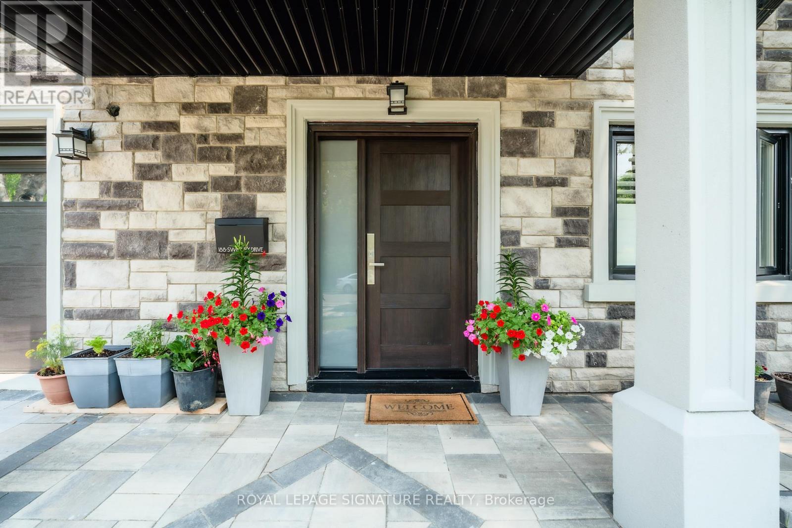 188 SWEENEY DRIVE, Toronto, Ontario