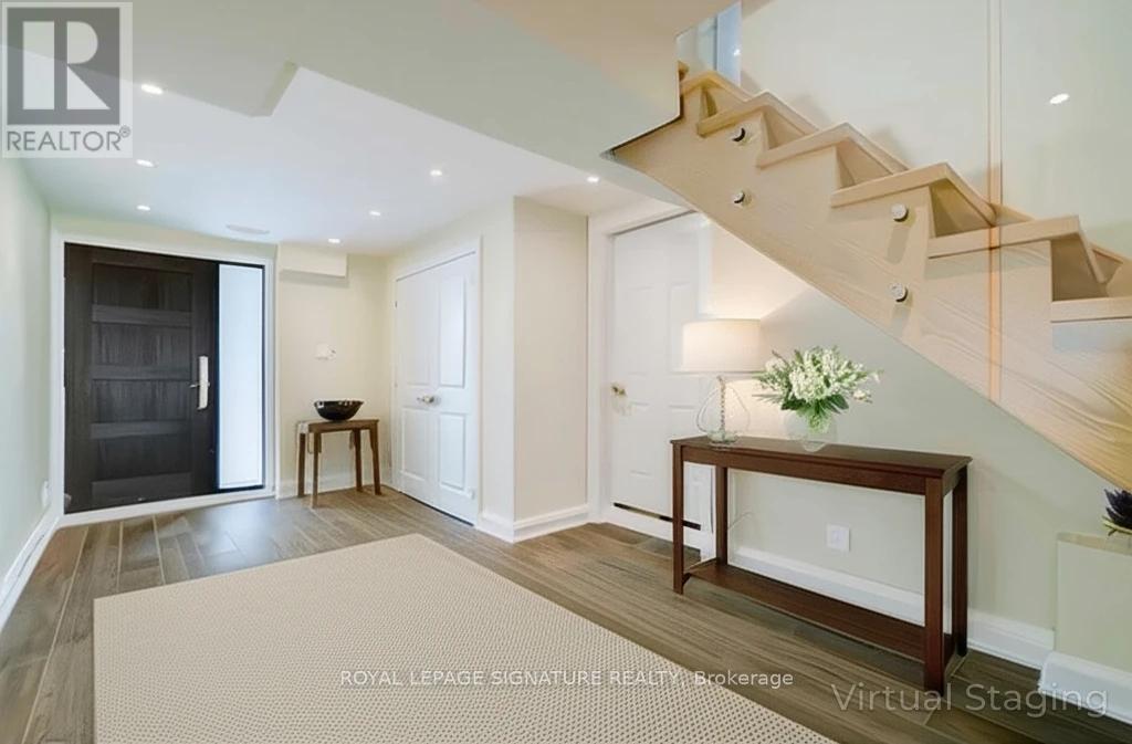 188 Sweeney Drive, Toronto, Ontario  M4A 1V4 - Photo 2 - C12510296