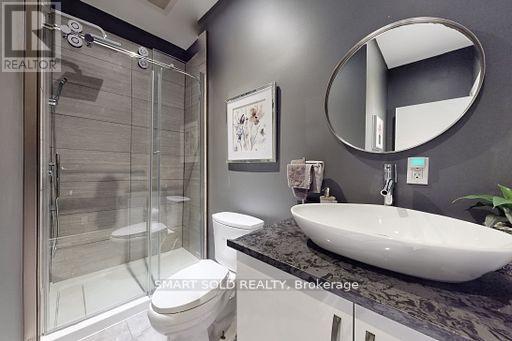 249 Maxome Avenue, Toronto, Ontario  M2M 3L5 - Photo 12 - C12510324