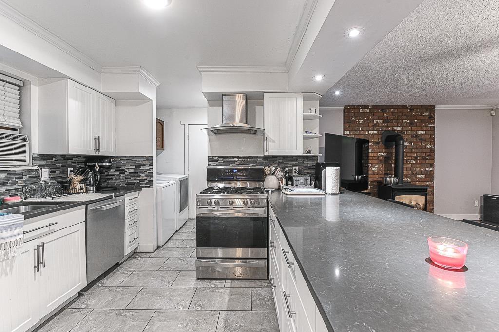 28712 58 Avenue, Abbotsford, British Columbia  V4X 2P6 - Photo 12 - R3048292