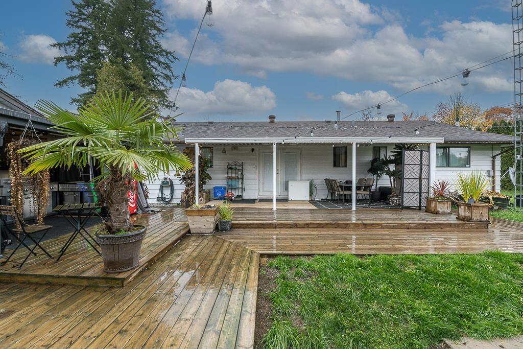 28712 58 Avenue, Abbotsford, British Columbia  V4X 2P6 - Photo 5 - R3048292