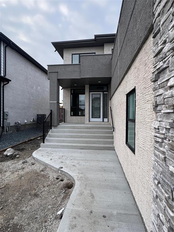 21 Red Pine Drive, West St Paul, Manitoba  R4A 0E7 - Photo 1 - 202527926