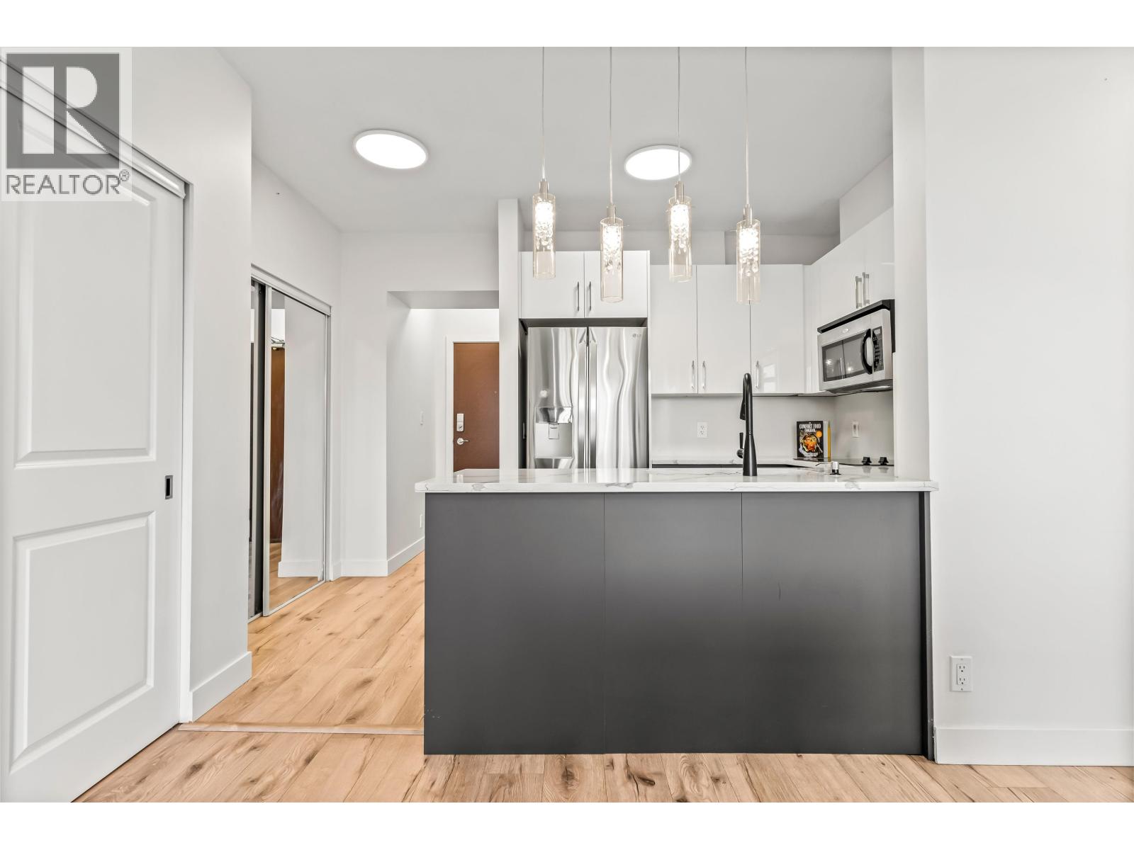 1701 15 E Royal Avenue, New Westminster, British Columbia  V3L 0A9 - Photo 13 - R3064729