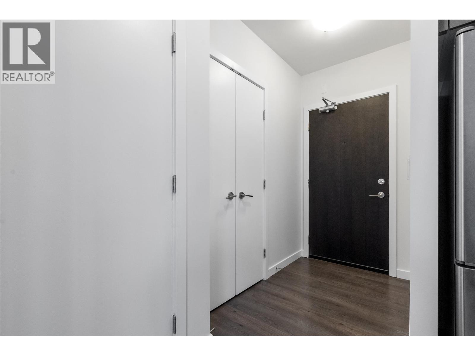 2207 3080 Lincoln Avenue, Coquitlam, British Columbia  V3B 0L9 - Photo 4 - R3056095