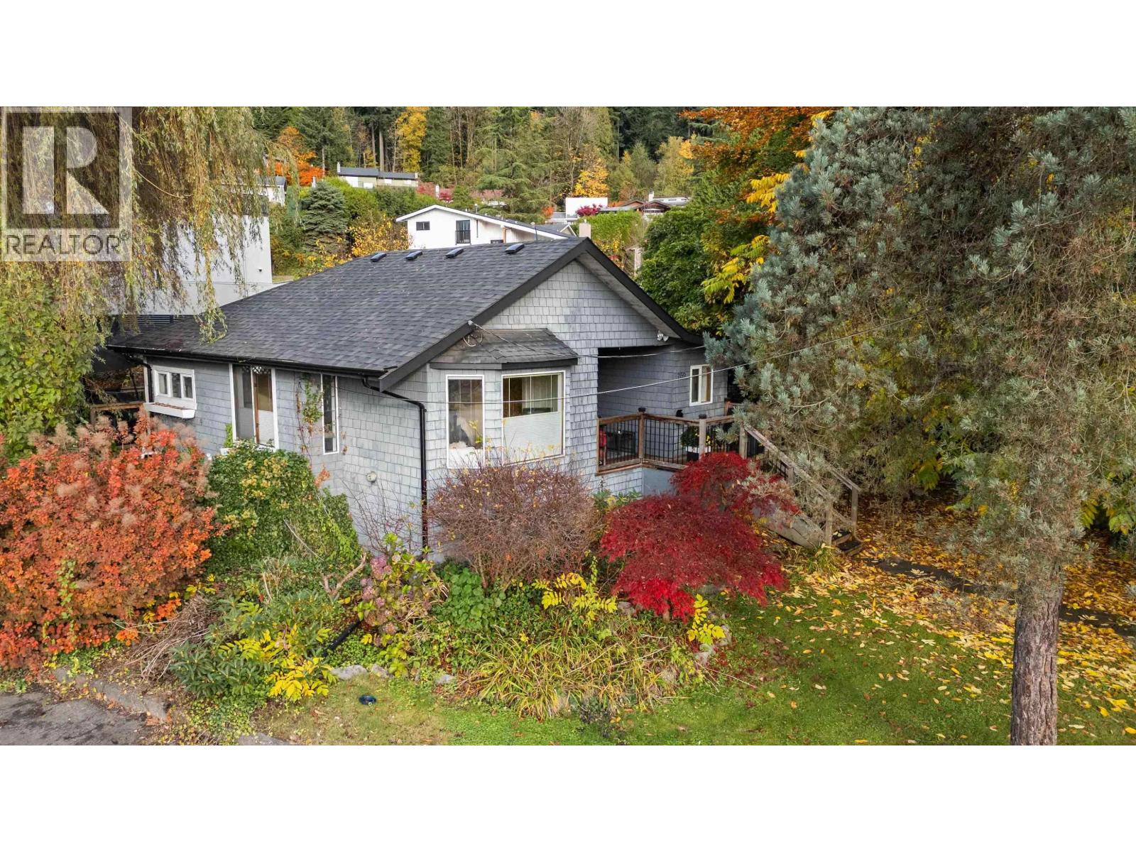 769 Ioco Road, Port Moody, British Columbia  V3H 2W7 - Photo 19 - R3064696