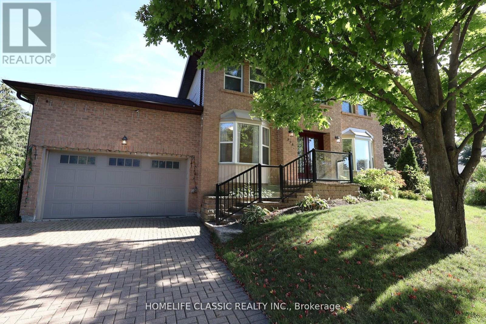 354 BEXHILL ROAD, Newmarket, Ontario