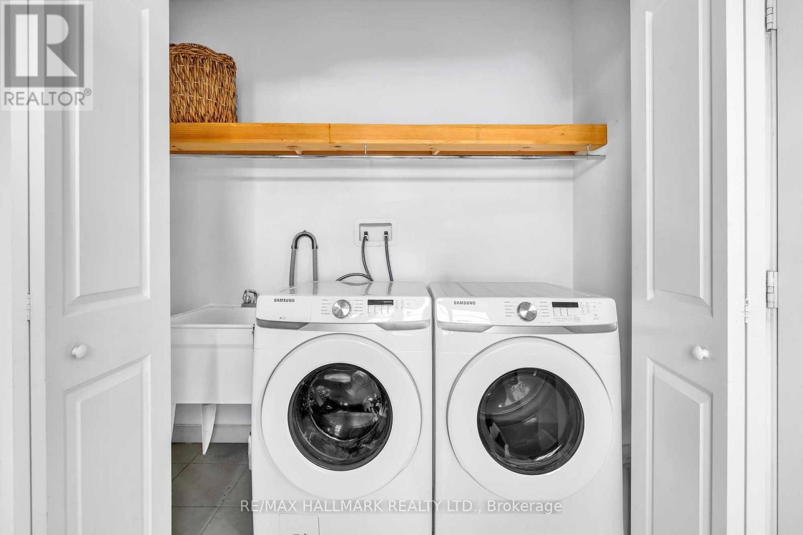 18 John Greene Lane, Richmond Hill, Ontario  L4S 0L9 - Photo 5 - N12510312