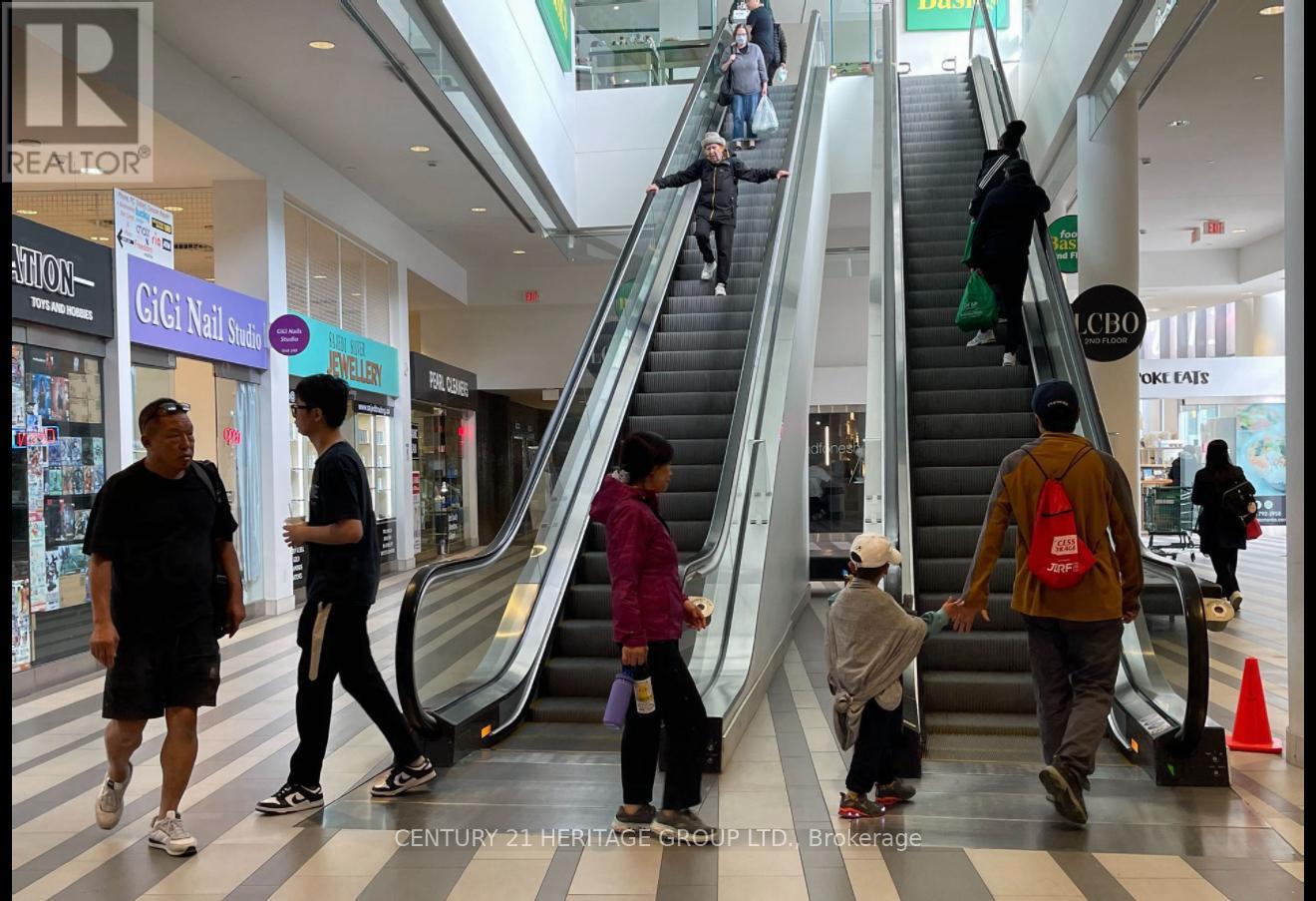 127-129 - 4750 Yonge Street, Toronto, Ontario  M2K 0B4 - Photo 5 - C12508322