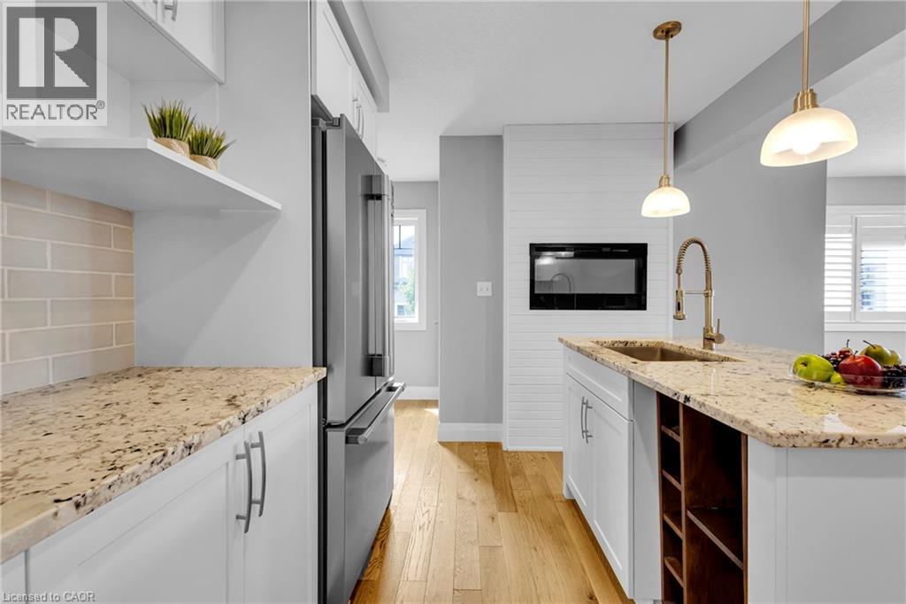 121 Hollybrook Trail, Kitchener, Ontario N2R 0P1 - Photo 10 - 40785421