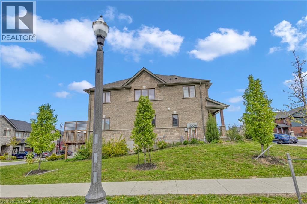 121 Hollybrook Trail, Kitchener, Ontario N2R 0P1 - Photo 38 - 40785421