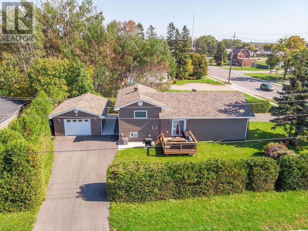 420 Second Lin W, Sault Ste. Marie, Ontario P6C 2J7 - Photo 11 - SM253156