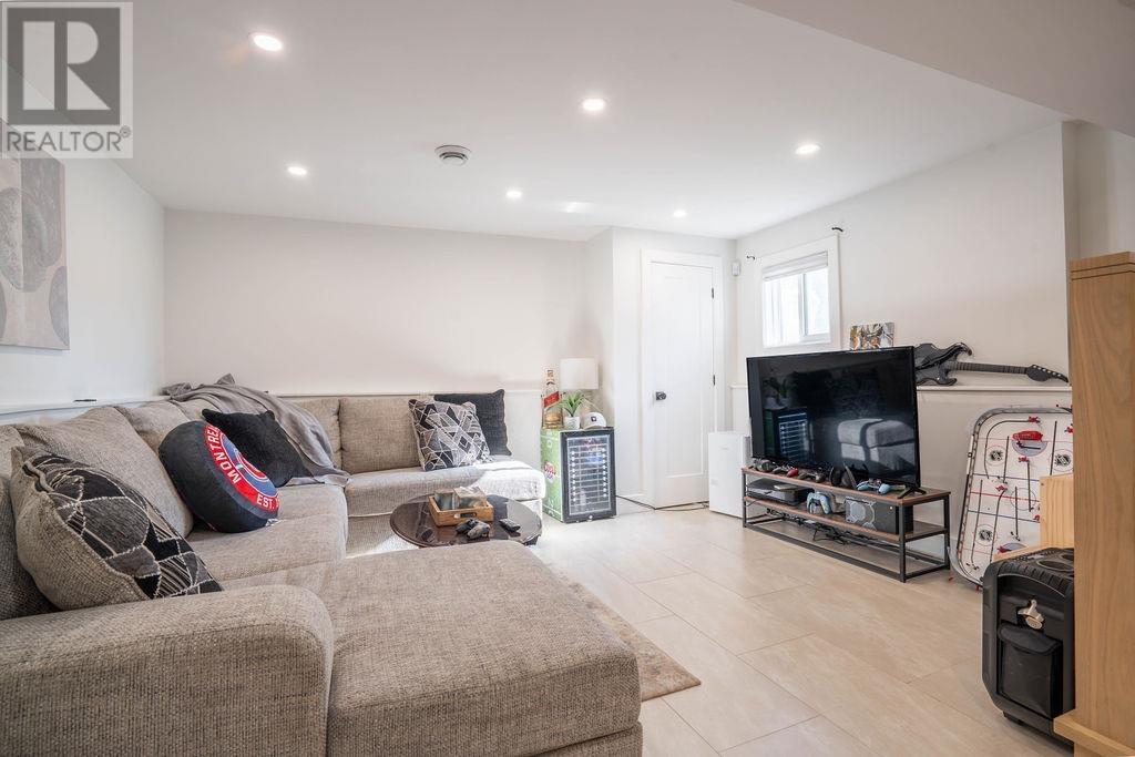 420 Second Lin W, Sault Ste. Marie, Ontario P6C 2J7 - Photo 36 - SM253156