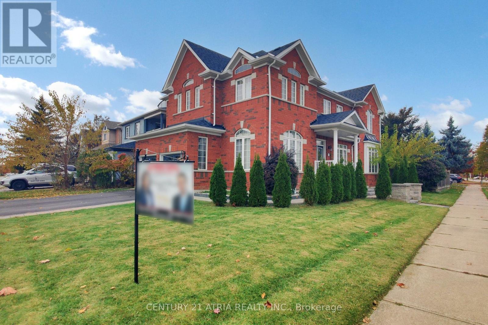 169 Barber Drive, Halton Hills, Ontario  L7G 5L5 - Photo 2 - W12510262