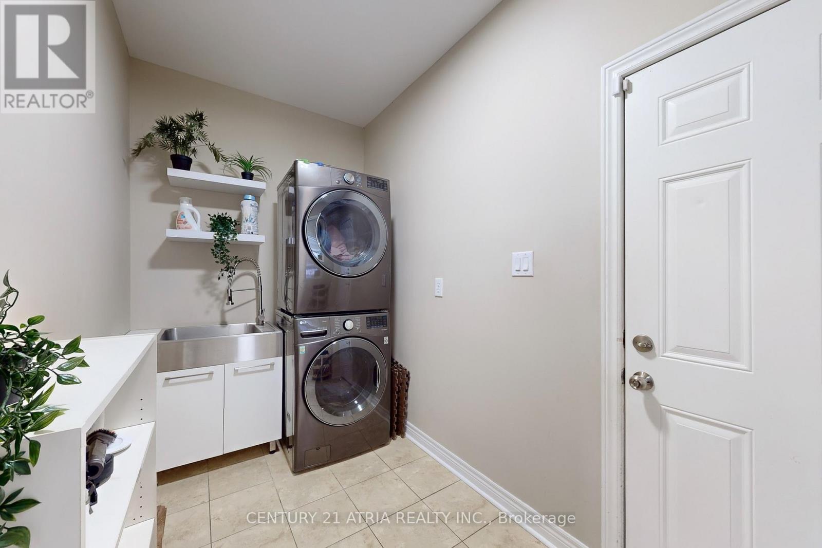 169 Barber Drive, Halton Hills, Ontario  L7G 5L5 - Photo 22 - W12510262