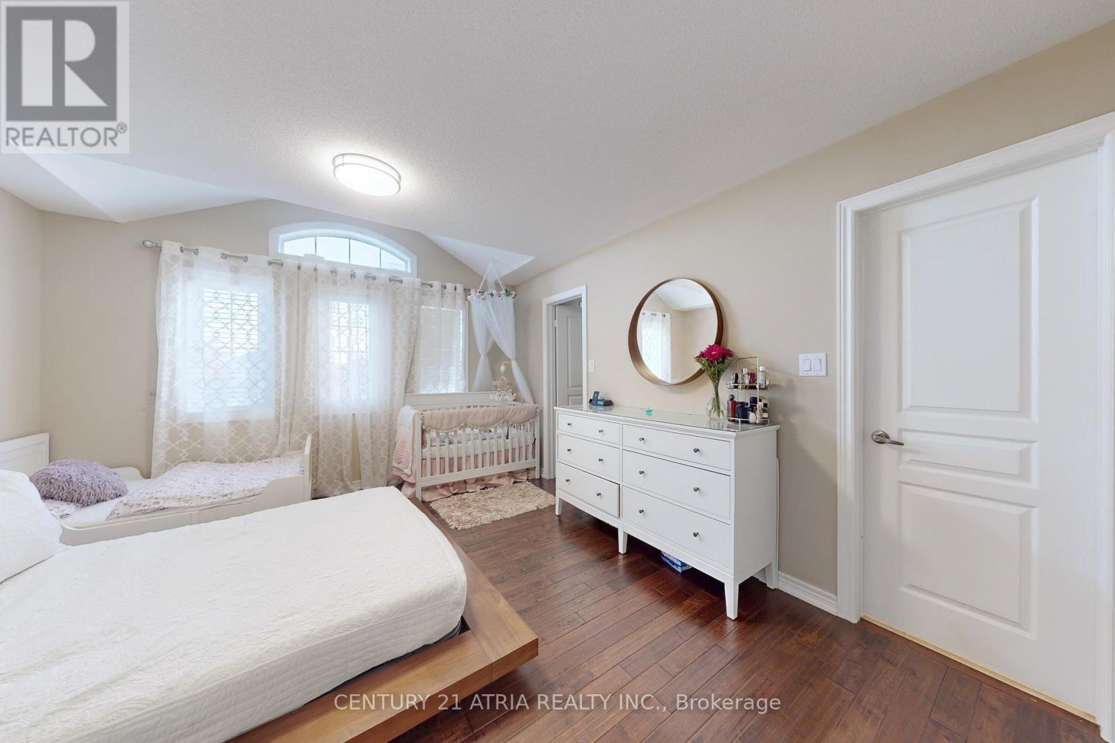 169 Barber Drive, Halton Hills, Ontario  L7G 5L5 - Photo 33 - W12510262