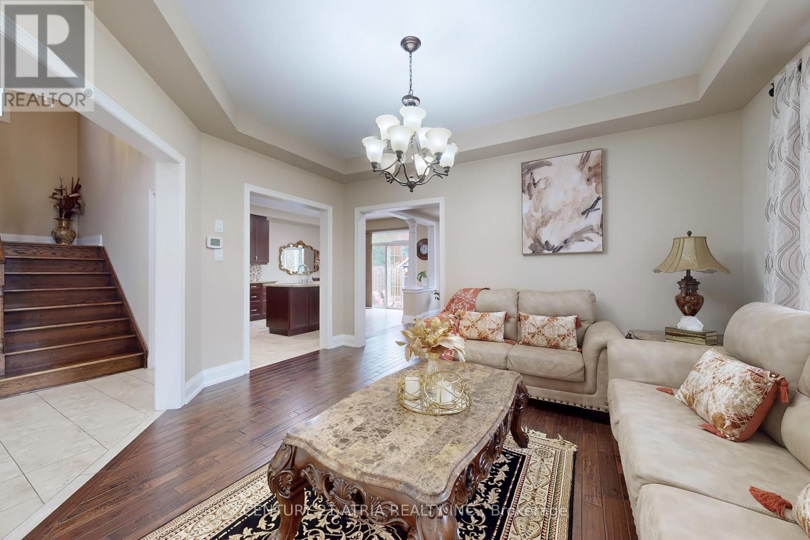 169 Barber Drive, Halton Hills, Ontario  L7G 5L5 - Photo 8 - W12510262