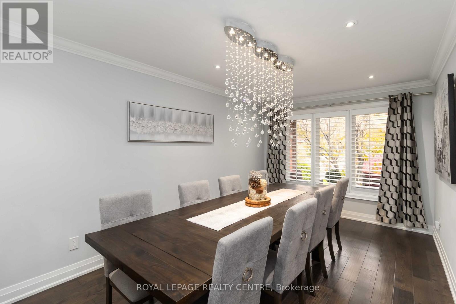 466 Malaga Road, Mississauga, Ontario  L5B 3W2 - Photo 11 - W12510290