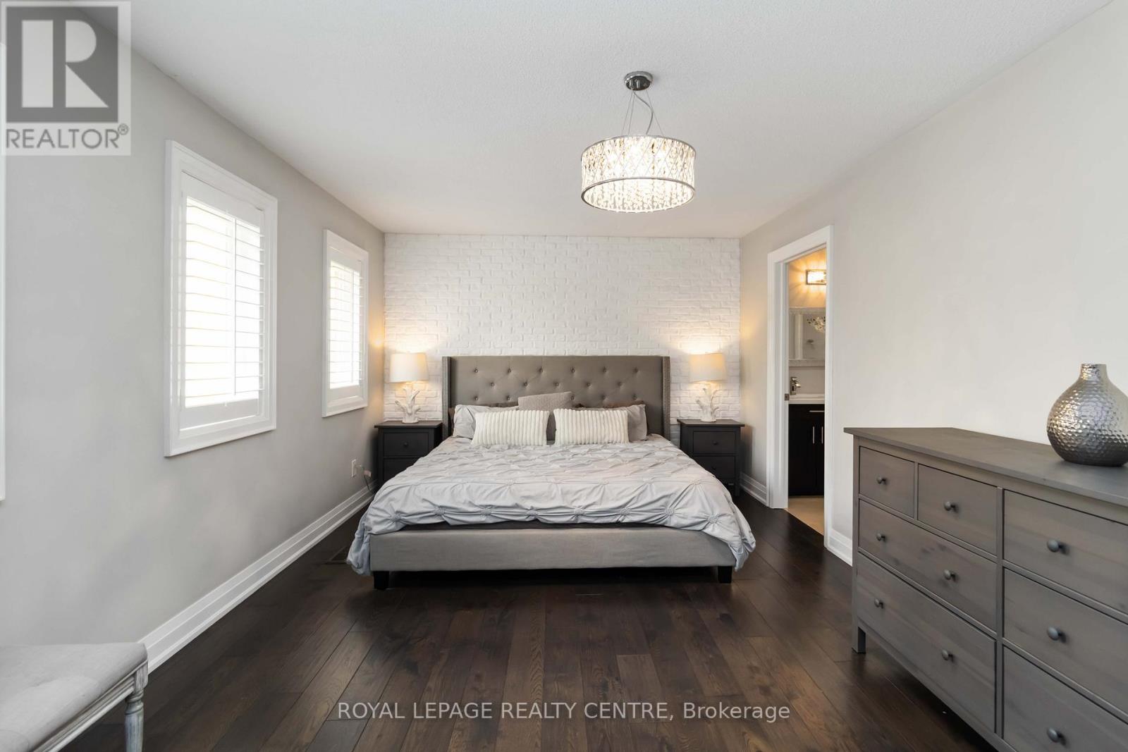 466 Malaga Road, Mississauga, Ontario  L5B 3W2 - Photo 19 - W12510290