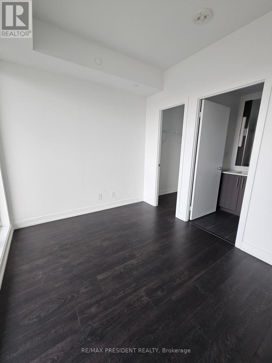 709 - 225 Veterans Drive, Brampton, Ontario  L7A 0B6 - Photo 7 - W12510304