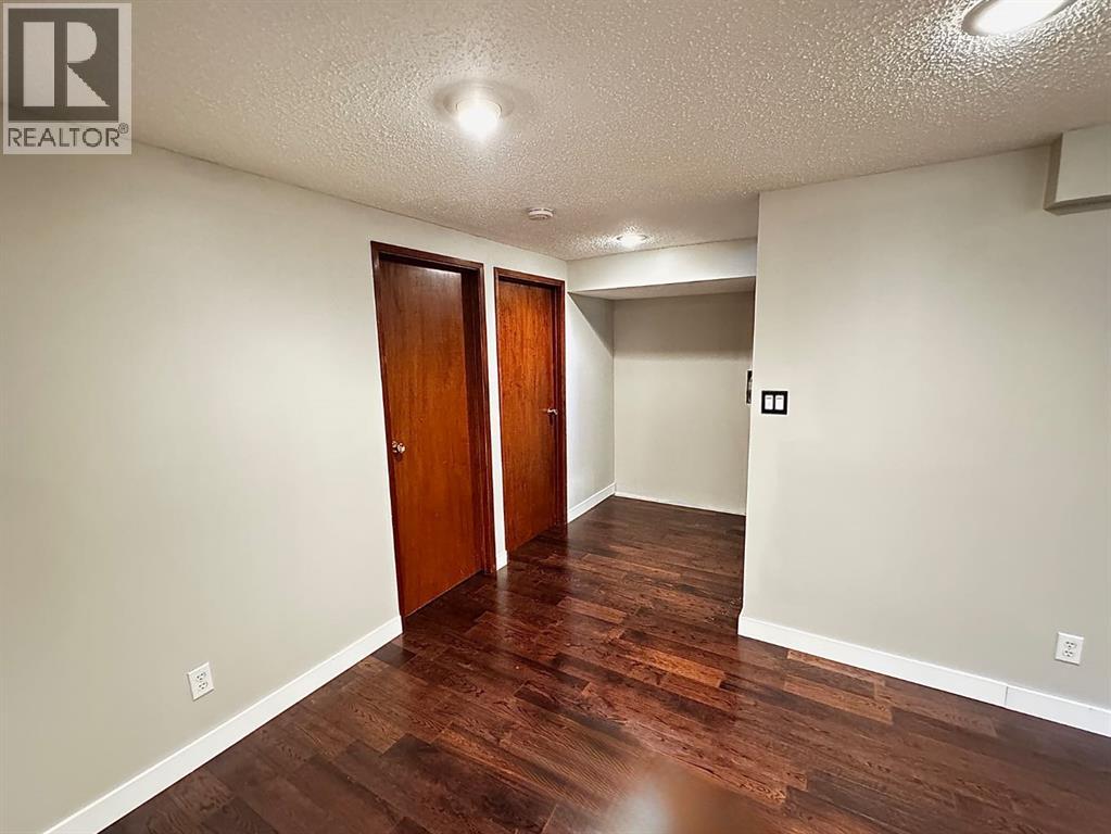 468 Cantrell Drive Sw, Calgary, Alberta  T2W 2K7 - Photo 15 - A2268207