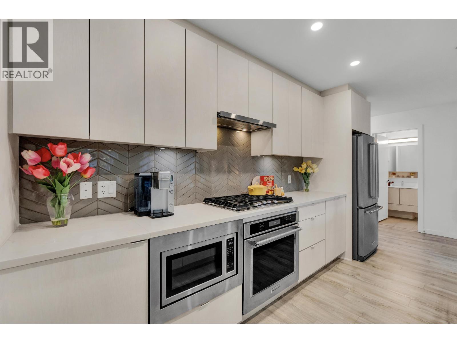 108 717 Breslay Street, Coquitlam, British Columbia  V3J 0J3 - Photo 13 - R3055655