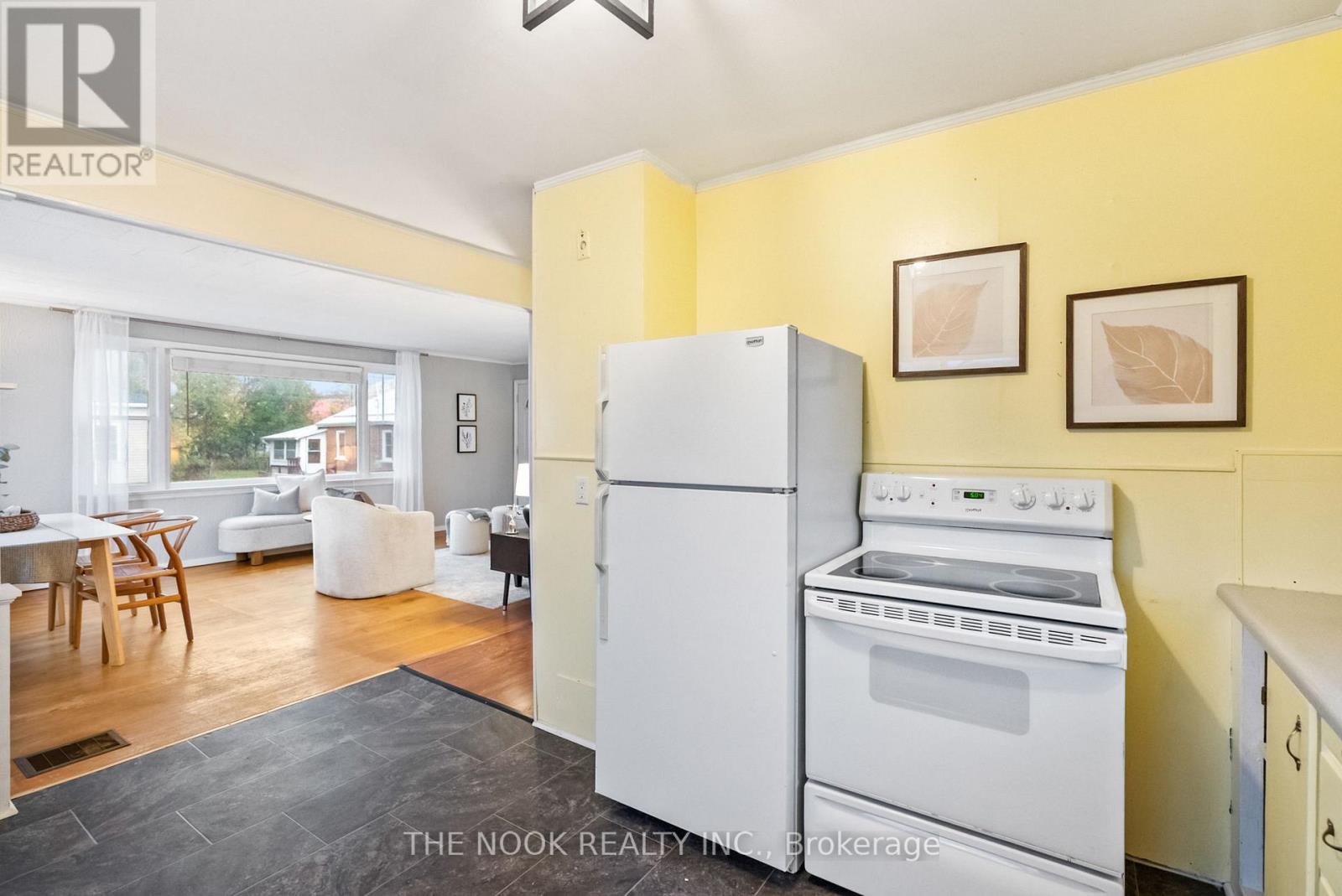 10 Meyers Street, Belleville, Ontario K8N 2N6 - Photo 7 - X12510390