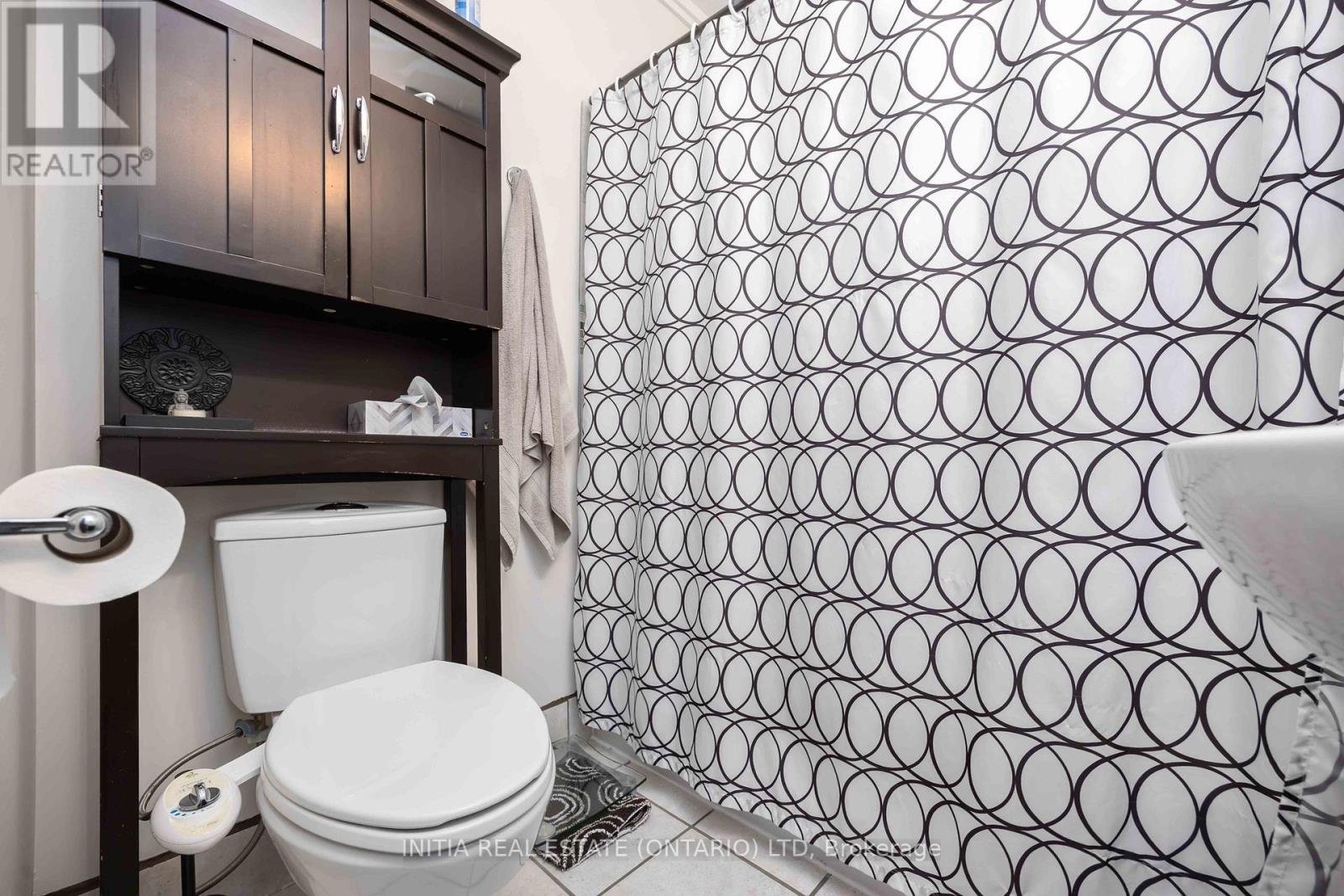 356 Talfourd Street, Sarnia, Ontario  N7T 1P9 - Photo 10 - X12510416