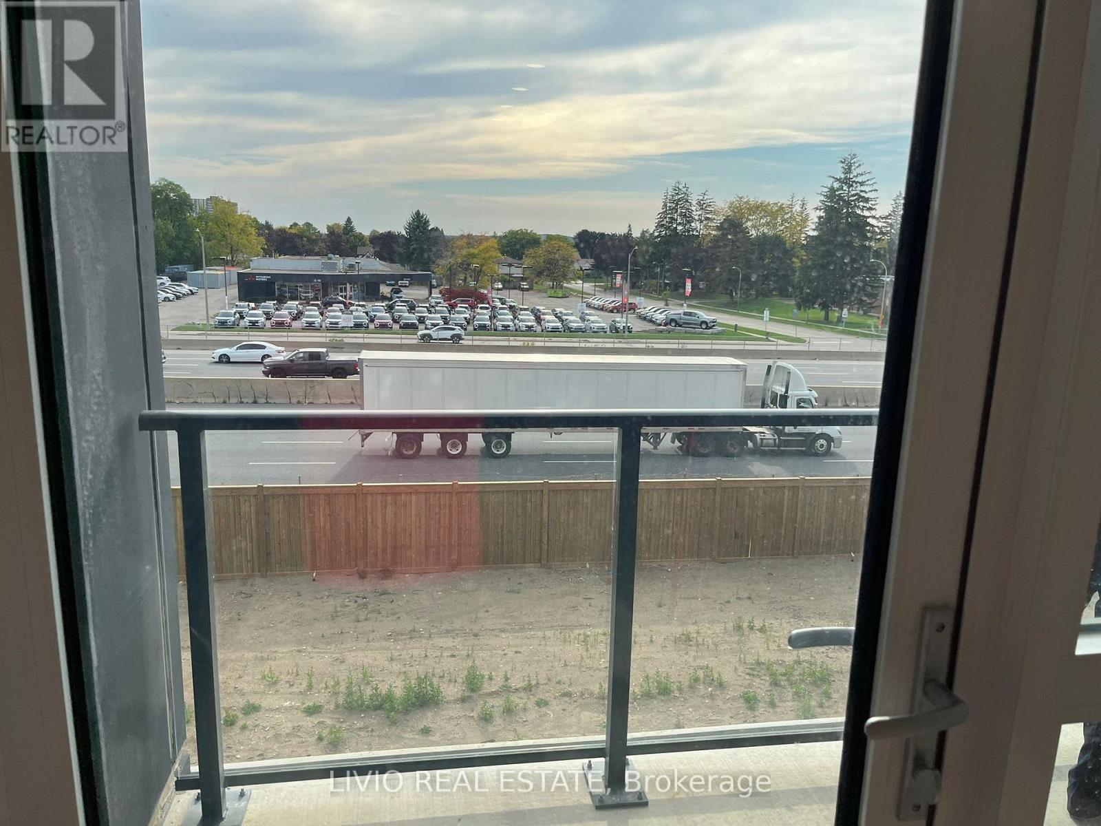 309 - 1333 Weber Street E, Kitchener, Ontario  N2A 1C2 - Photo 6 - X12510282