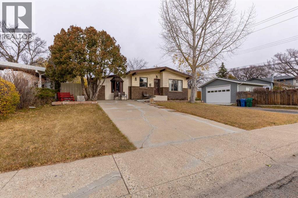 1919 19 Avenue S, Lethbridge, Alberta  T1K 3E7 - Photo 4 - A2268685