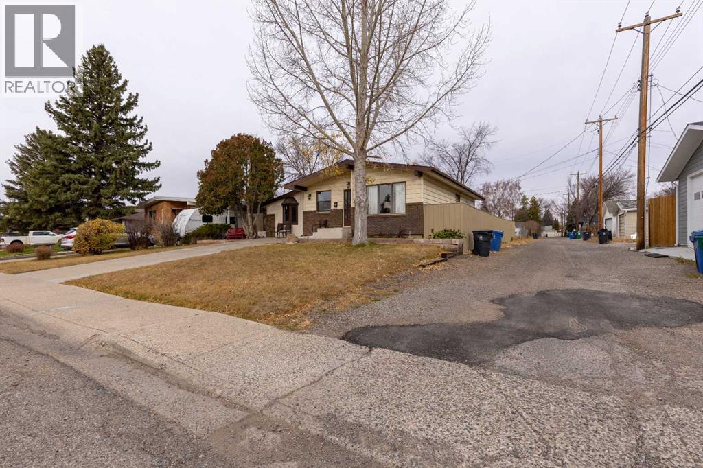 1919 19 Avenue S, Lethbridge, Alberta  T1K 3E7 - Photo 5 - A2268685