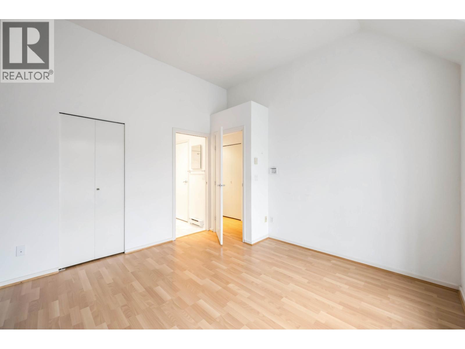 7431 Magnolia Terrace, Burnaby, British Columbia  V5E 4K8 - Photo 23 - R3064450