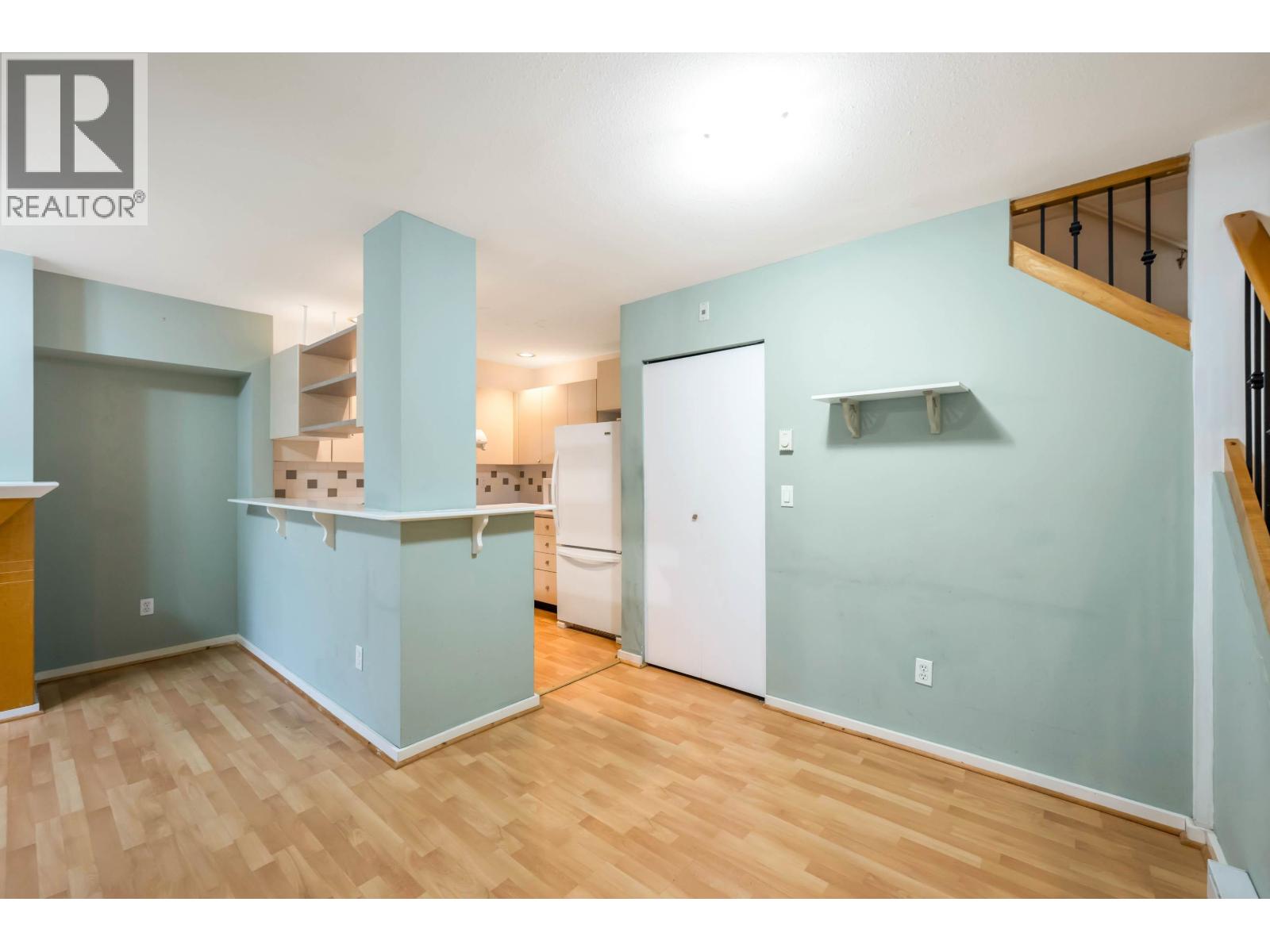 7431 Magnolia Terrace, Burnaby, British Columbia  V5E 4K8 - Photo 14 - R3064450