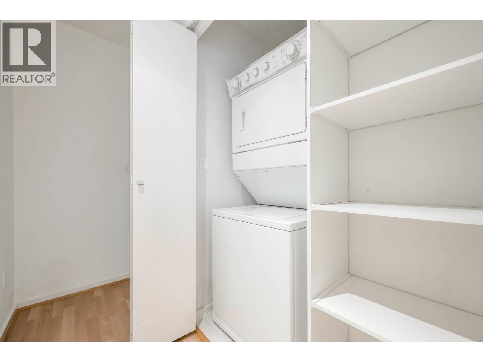 7431 Magnolia Terrace, Burnaby, British Columbia  V5E 4K8 - Photo 28 - R3064450