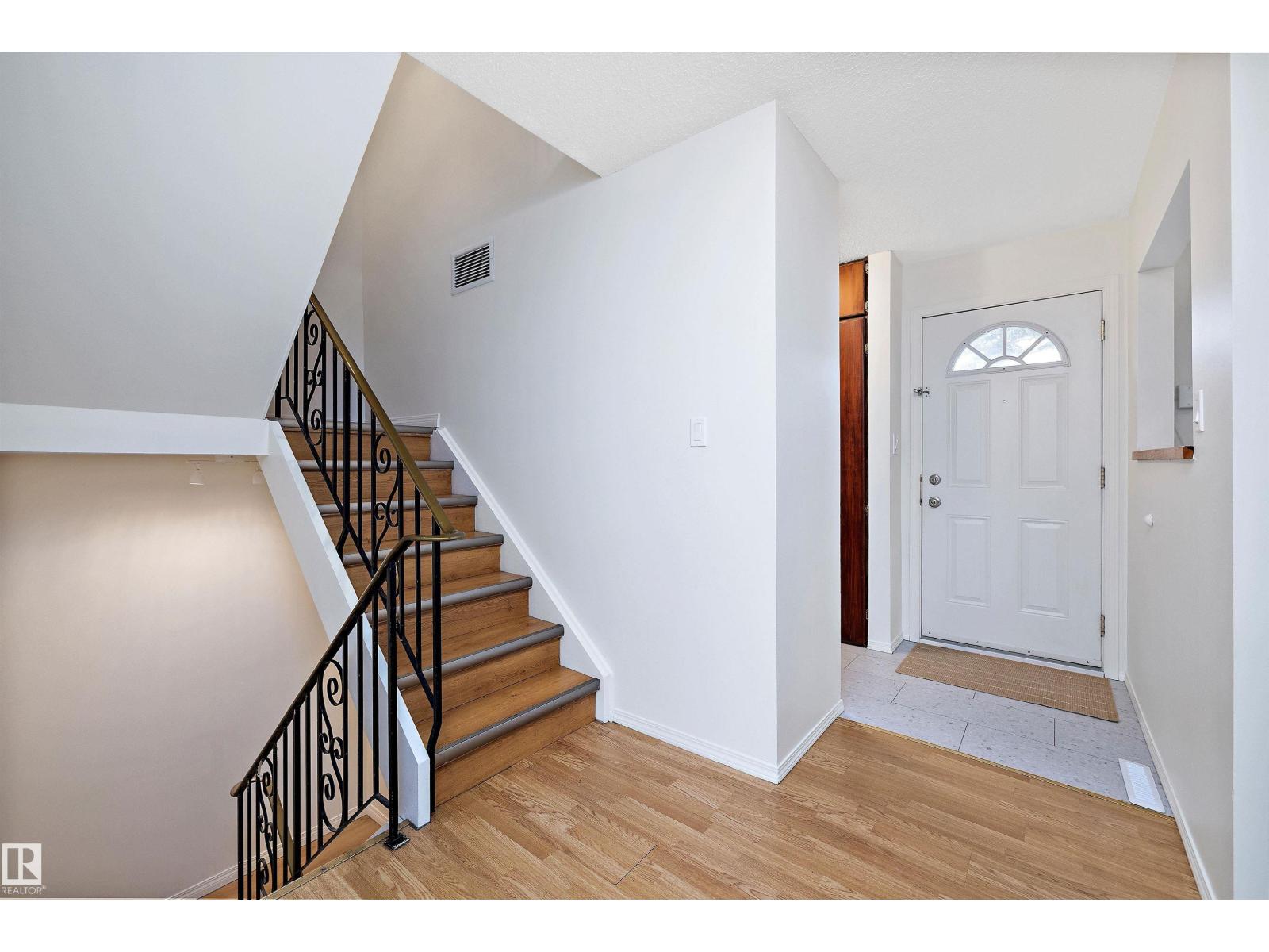 47 Royal Rd Nw, Edmonton, Alberta  T6J 2E7 - Photo 12 - E4464643