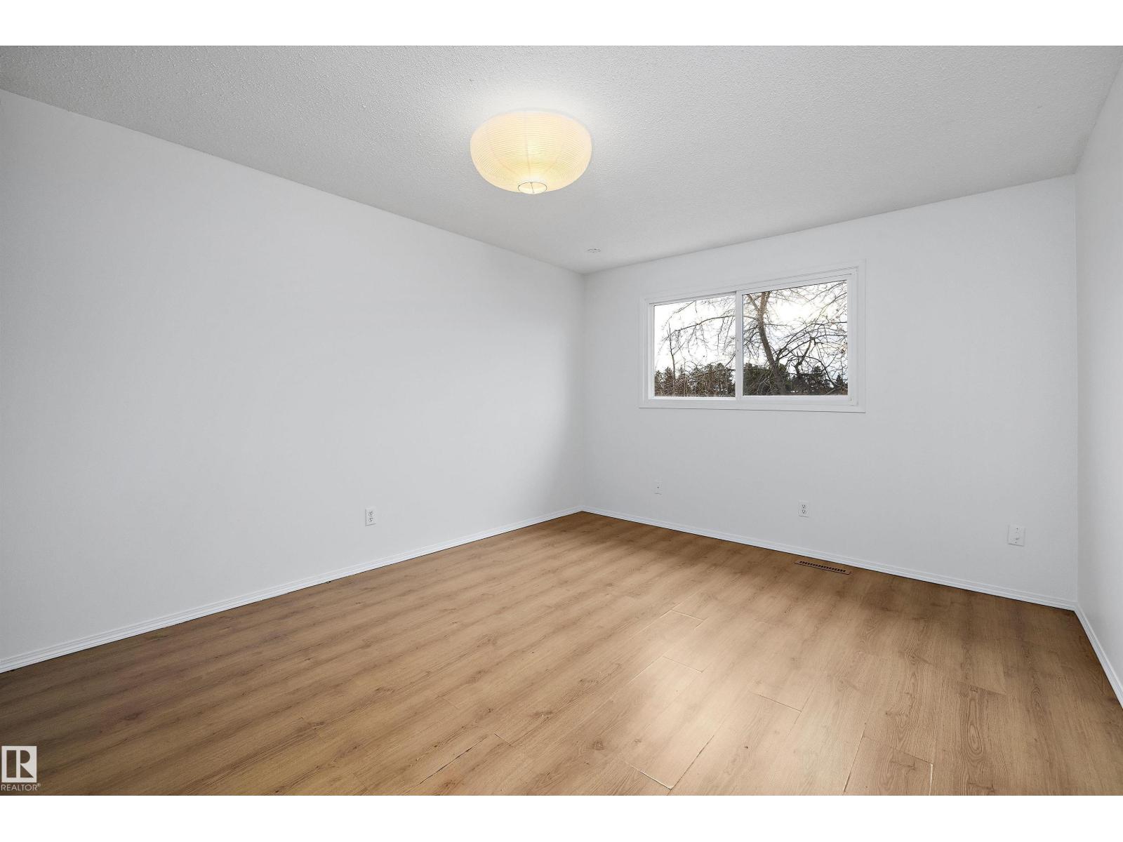 47 Royal Rd Nw, Edmonton, Alberta  T6J 2E7 - Photo 34 - E4464643