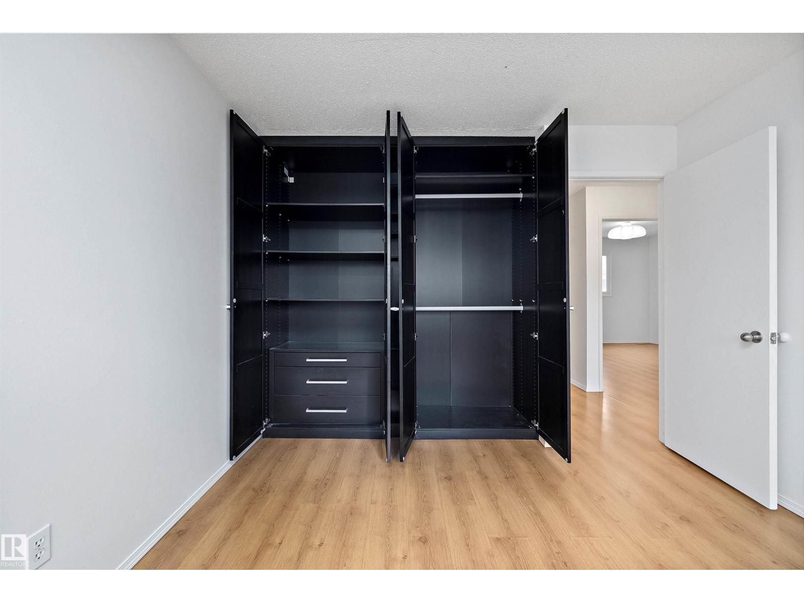 47 Royal Rd Nw, Edmonton, Alberta  T6J 2E7 - Photo 41 - E4464643