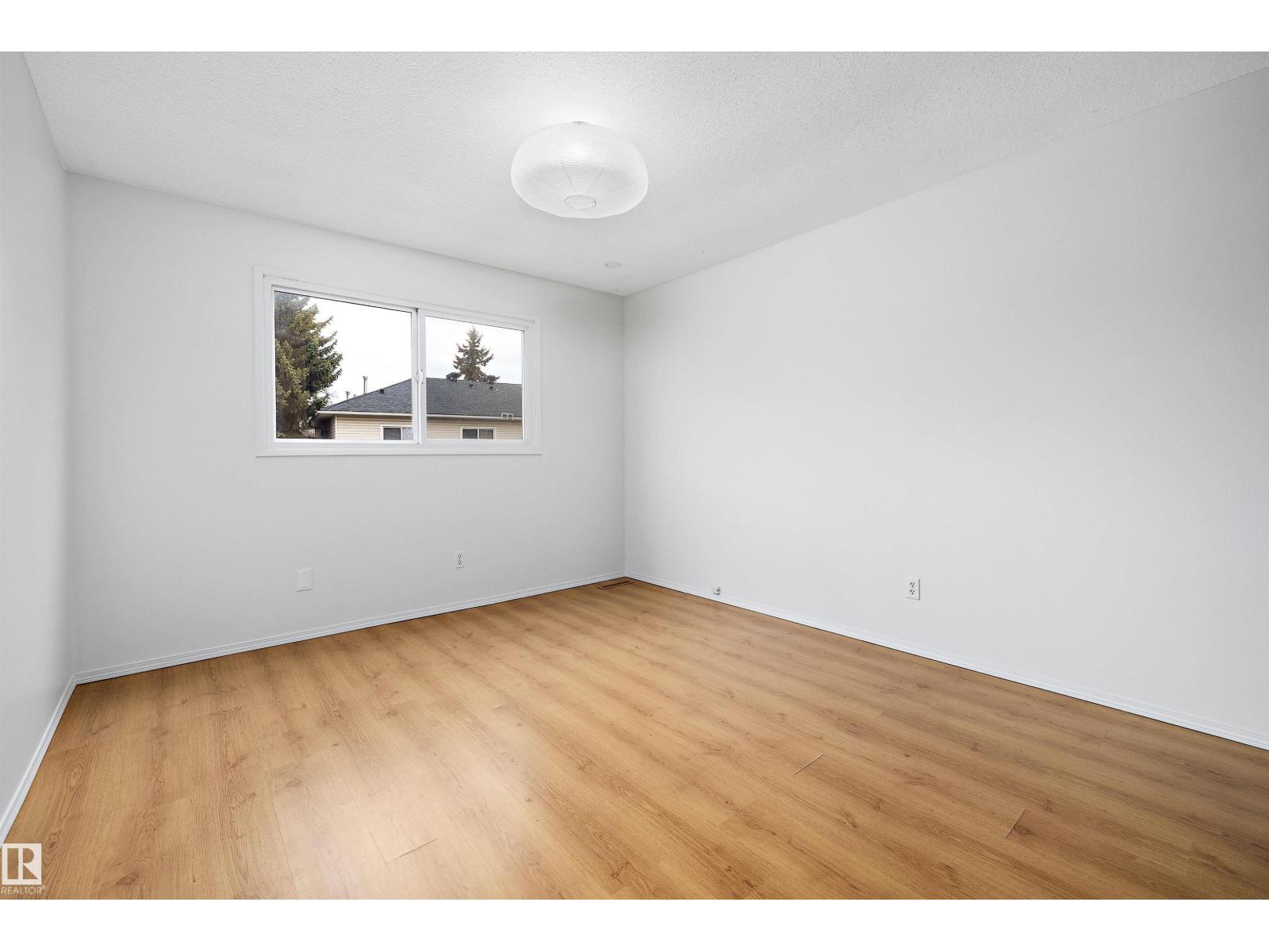 47 Royal Rd Nw, Edmonton, Alberta  T6J 2E7 - Photo 31 - E4464643