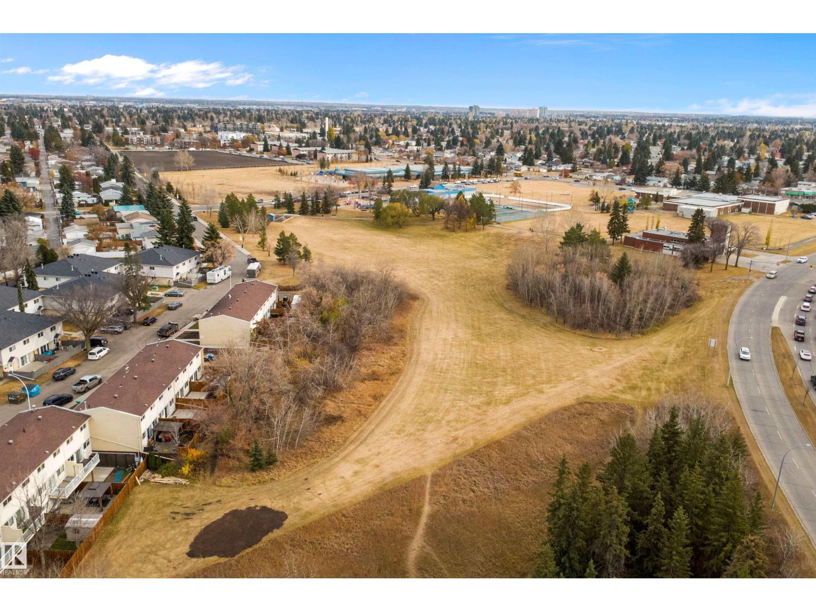 47 Royal Rd Nw, Edmonton, Alberta  T6J 2E7 - Photo 54 - E4464643