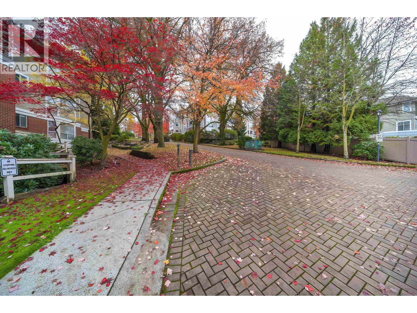 203 5270 Oakmount Crescent, Burnaby, British Columbia  V5H 4S1 - Photo 32 - R3064795