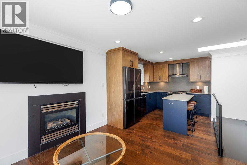 6033 Woodsworth Street, Burnaby, British Columbia  V5G 1S9 - Photo 10 - R3064345