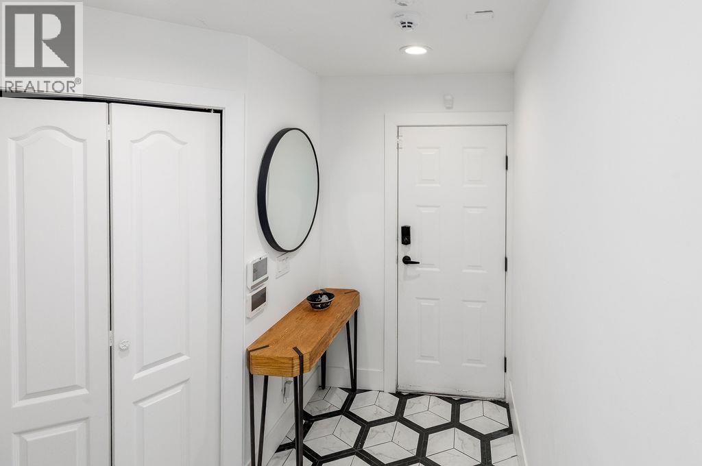 6033 Woodsworth Street, Burnaby, British Columbia  V5G 1S9 - Photo 15 - R3064345