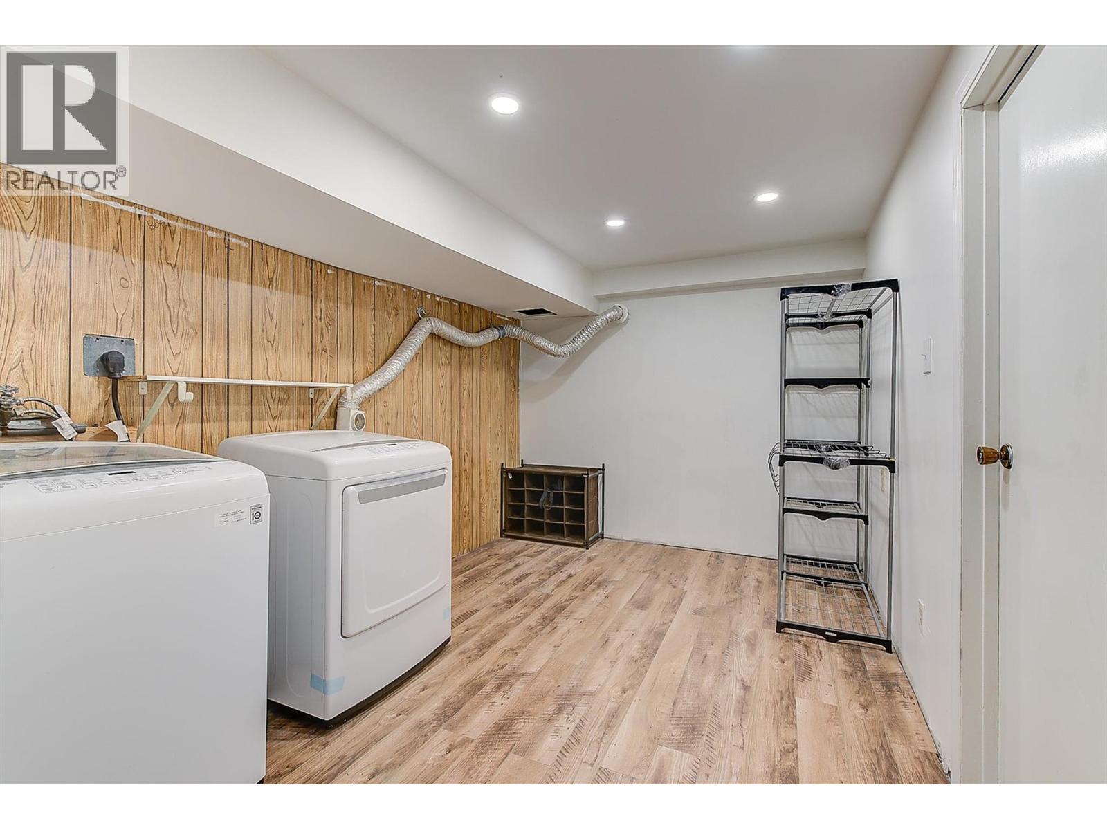 880 Hollydell Road, Kelowna, British Columbia  V1X 1L7 - Photo 31 - 10362875