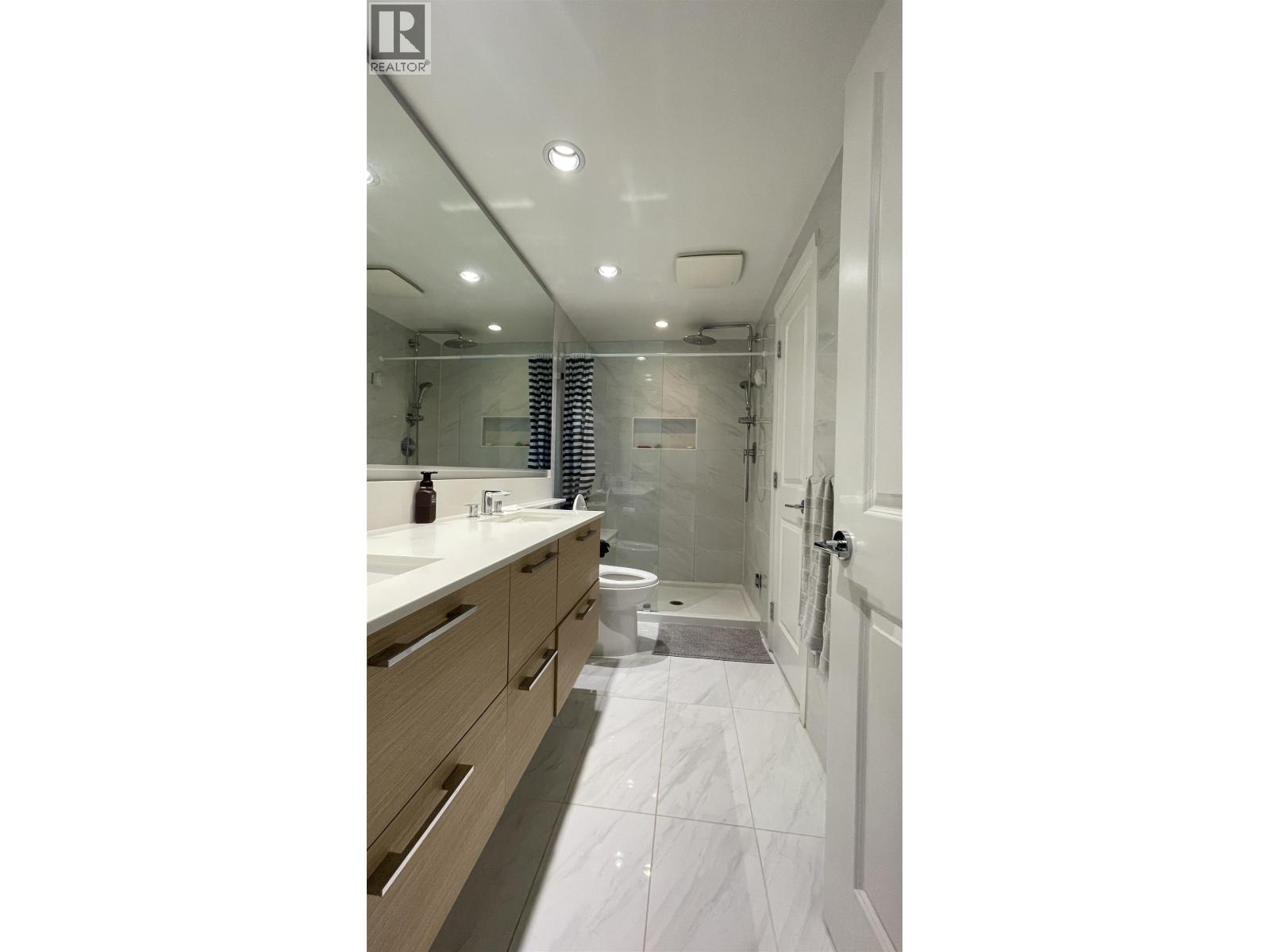 1208 6700 Dunblane Avenue, Burnaby, British Columbia V5H 0J3 - Photo 11 - R3064676