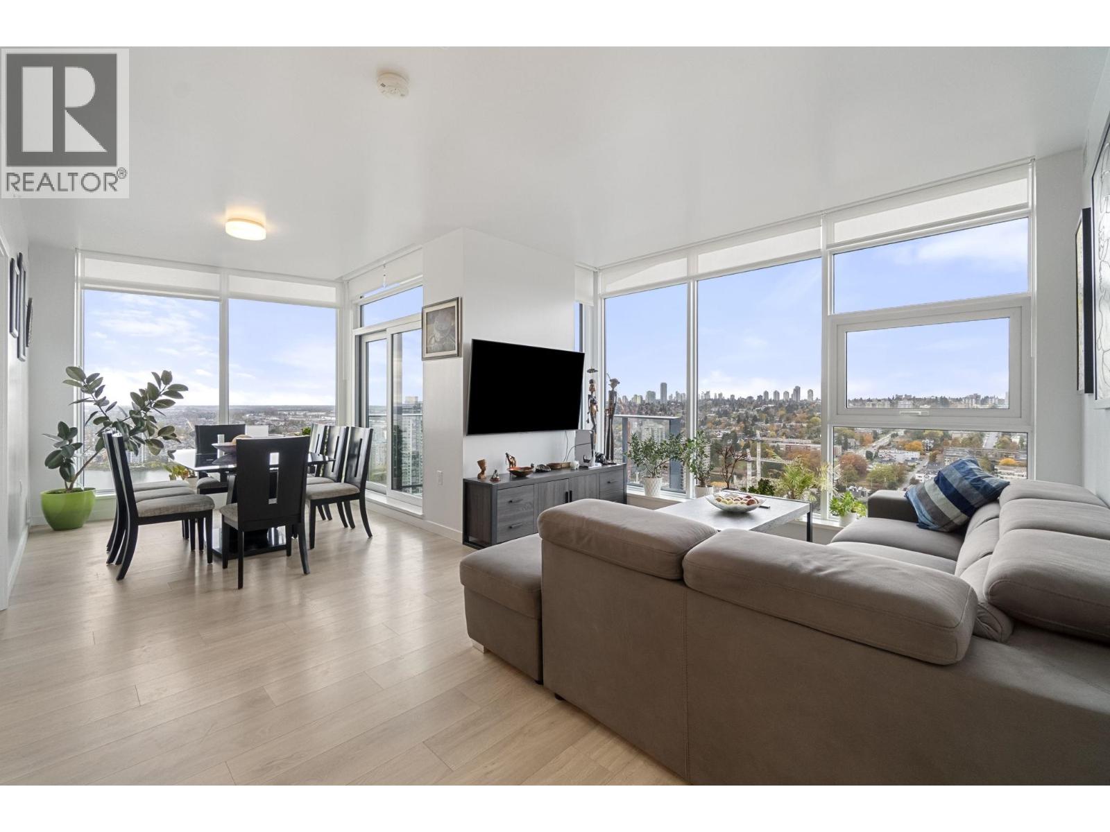 3503 680 Quayside Drive, New Westminster, British Columbia V3M 0P2 - Photo 3 - R3064762